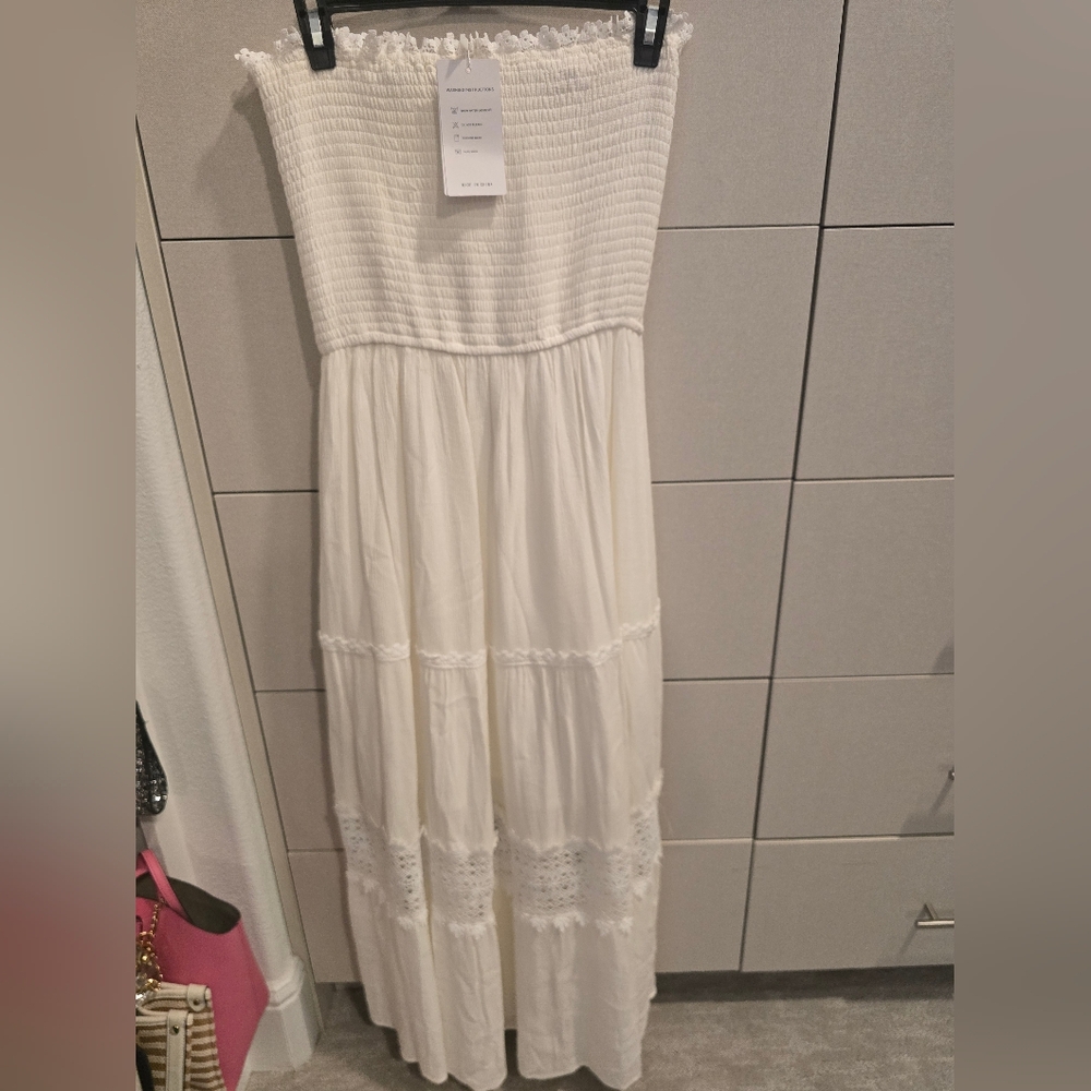 Elegant White Maxi Skirt